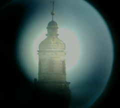 telescope-Hamlet-castle